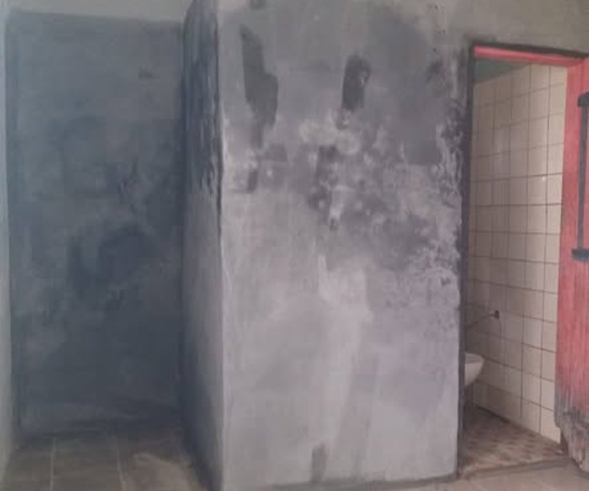Chambre moderne à louer – PK8, Douala