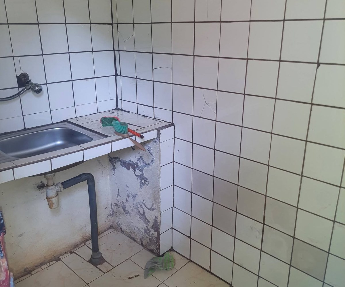 Chambre moderne avec cuisine à louer - Nkolbisson