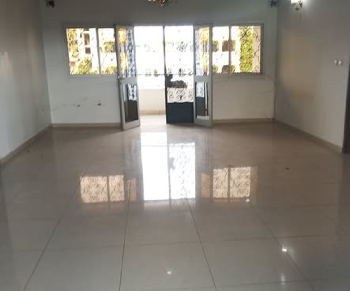 Appartement moderne à louer - Carrefour Simbock, Yaoundé