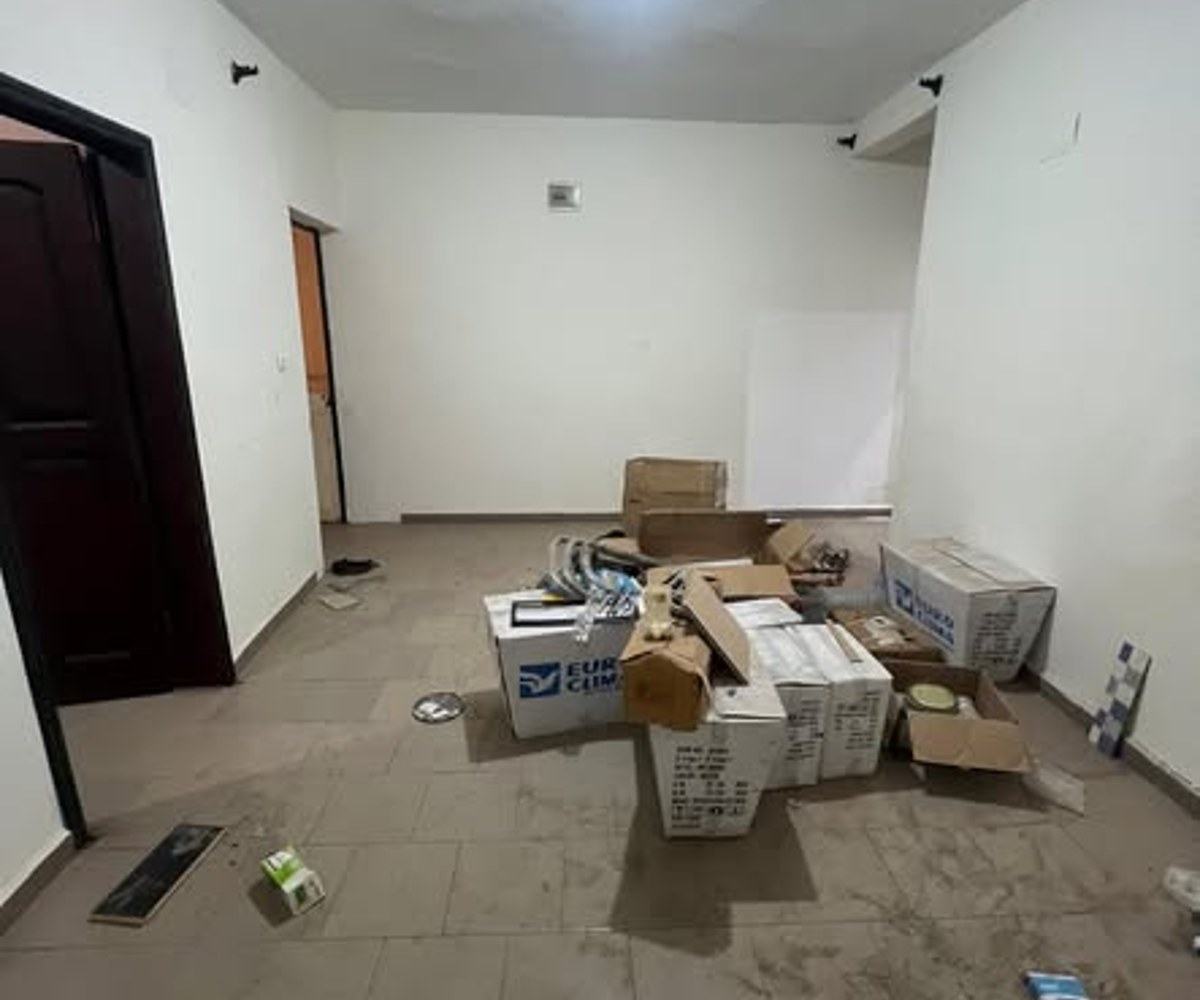 Studio moderne à louer à Mendong