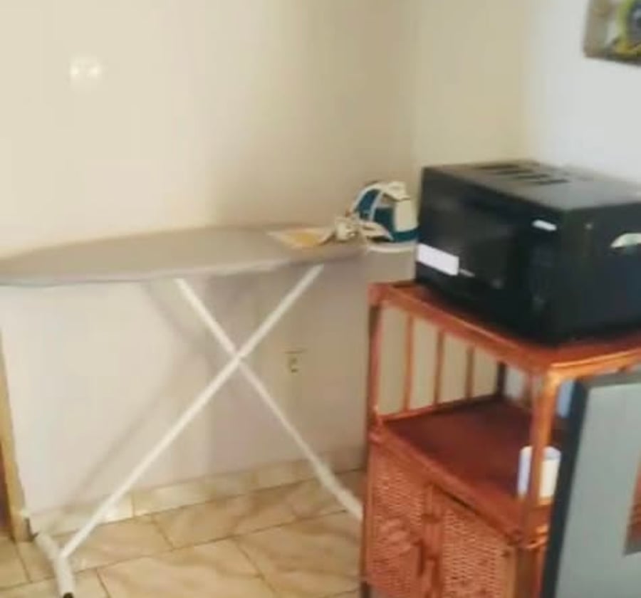 Studio meublé à Odza