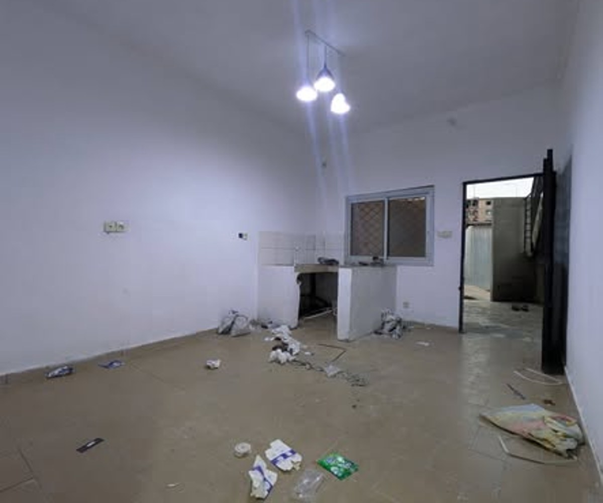 Studio neuf à Logpom, Douala