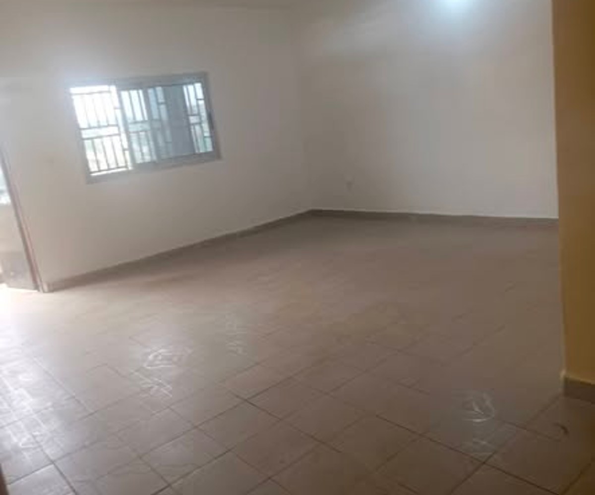 Appartement moderne à louer à Nkomo carrefour Sarah