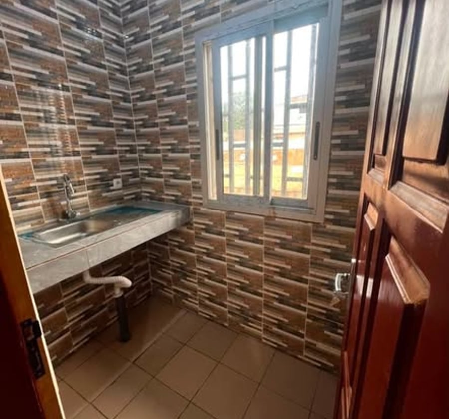 Studio moderne à louer - TKC Yaoundé