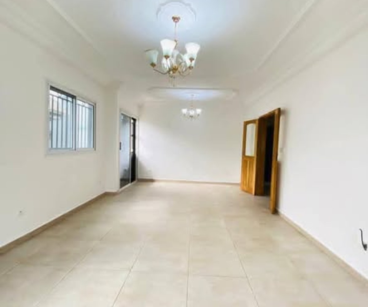 Studio moderne à louer à Ndokoti (Belavie)