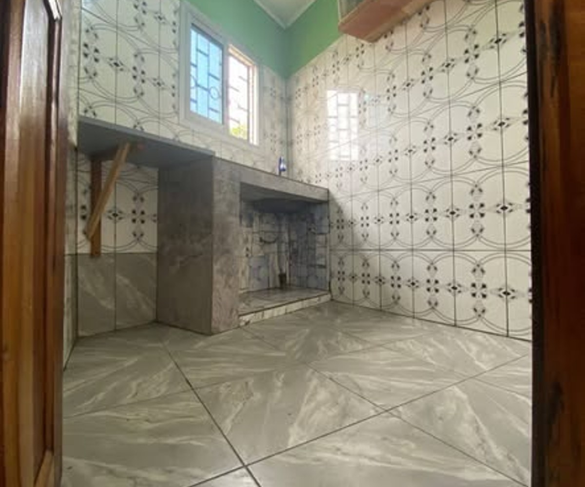 Chambre moderne à louer à Logbaba