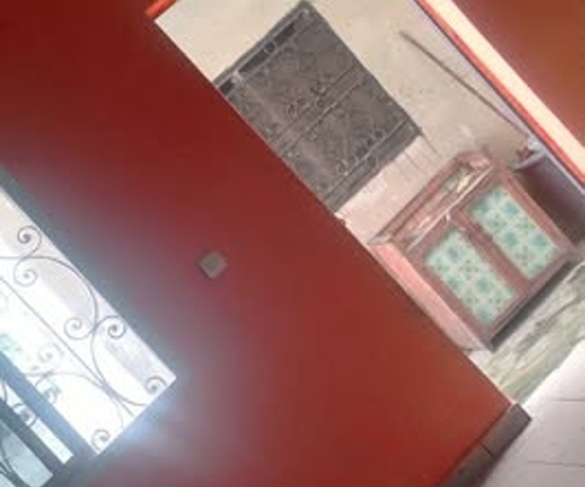 Grande chambre à Ndogbassi 1