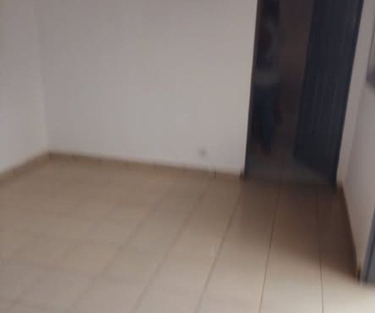 Beau studio moderne à louer - Beedi, Douala