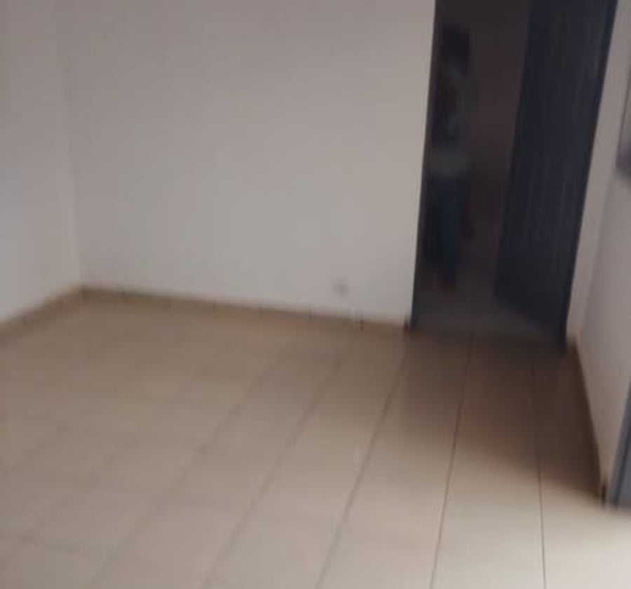 Beau studio moderne à louer - Beedi, Douala