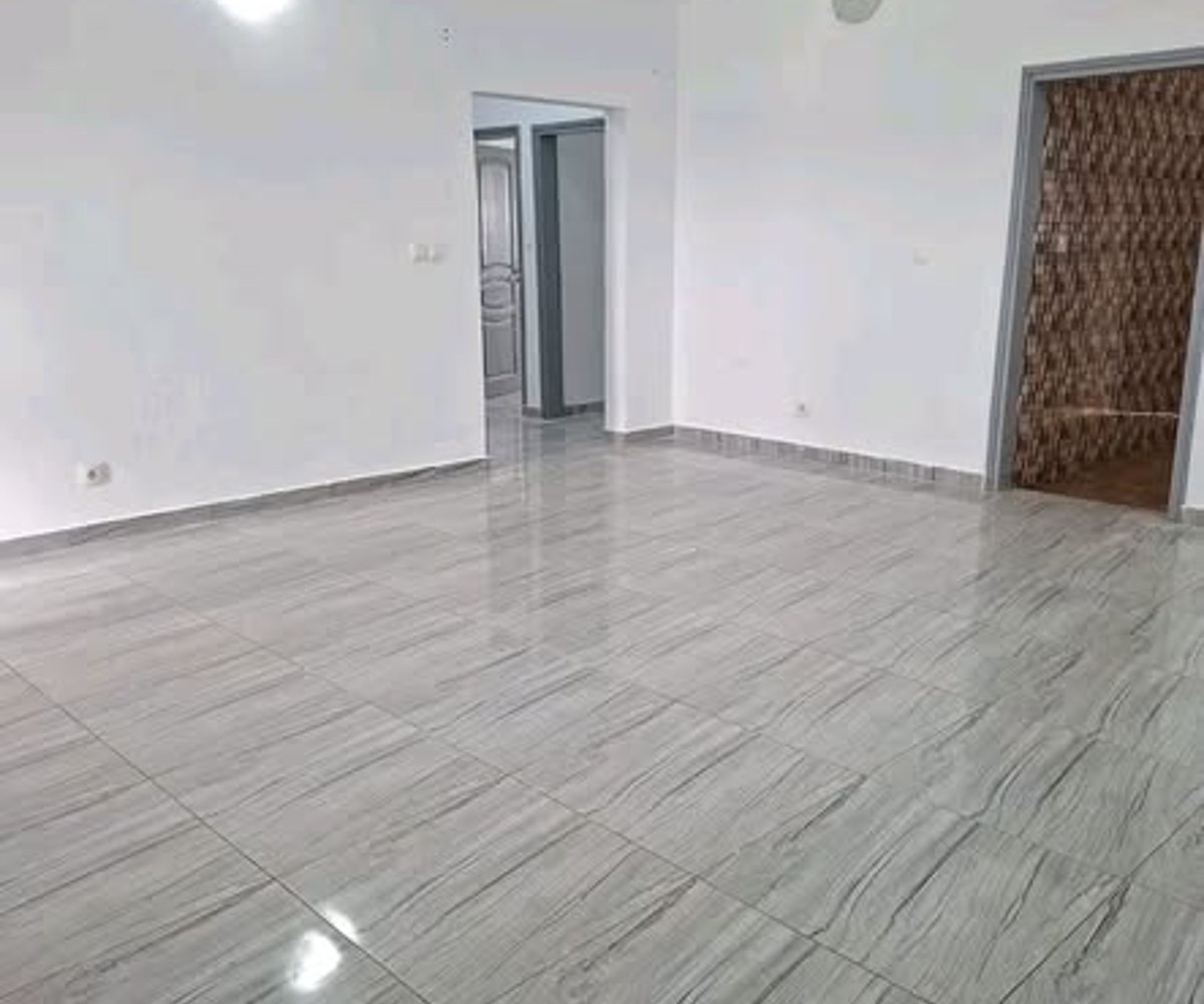 Appartement moderne à louer - 2 chambres - Awae Escalier