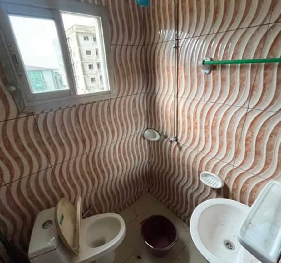 Chambre moderne à Makepe Missoké