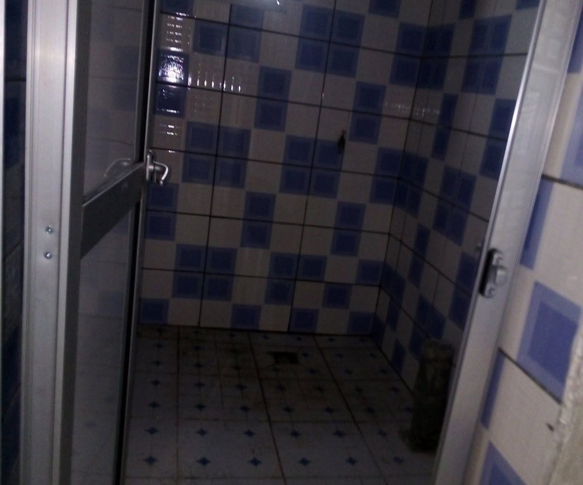 Appartement à Kotto, Carrefour des immeubles