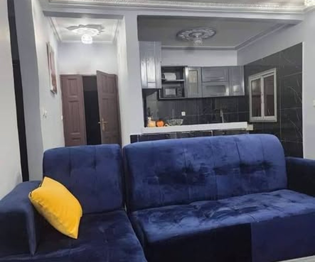 Studios et appartements meublés haut standing à Étoudi