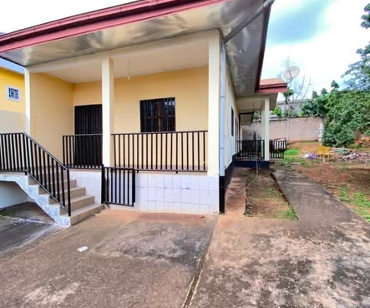 Villa à louer - Mbog-Abang, Yaoundé