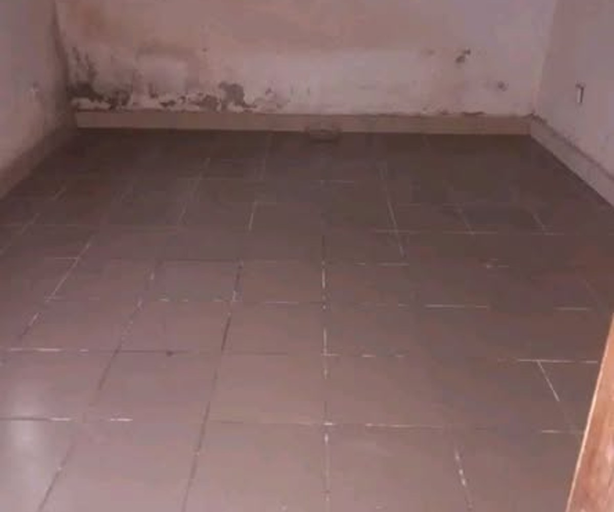 Chambre moderne 3 pièces à louer – Beedi, Douala