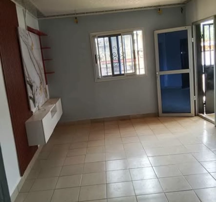 Appartement moderne à louer – Odza, Yaoundé