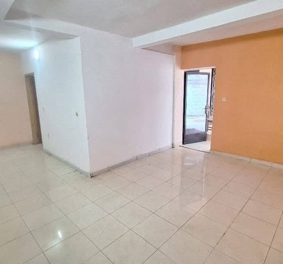 Appartement à louer à Happy - 80 000 FCFA