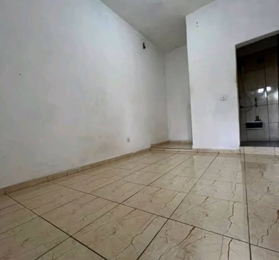 Chambre moderne à louer - Ange Raphaël, Douala