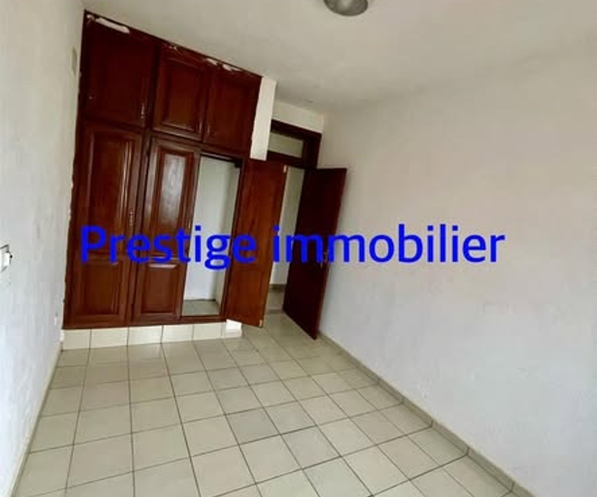 Appartement haut standing à louer à Simbock