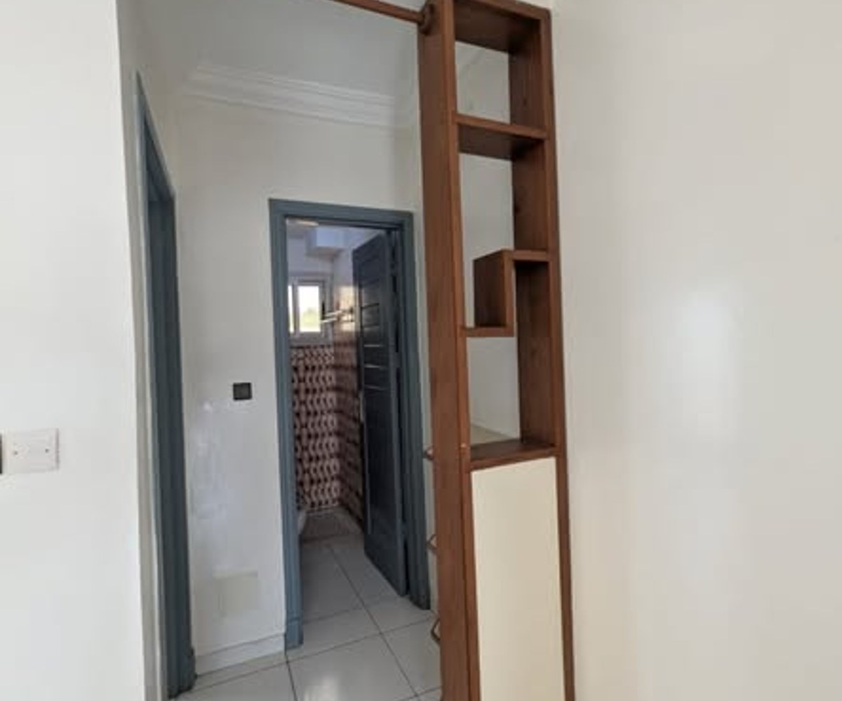 Studio moderne à louer à Nsam