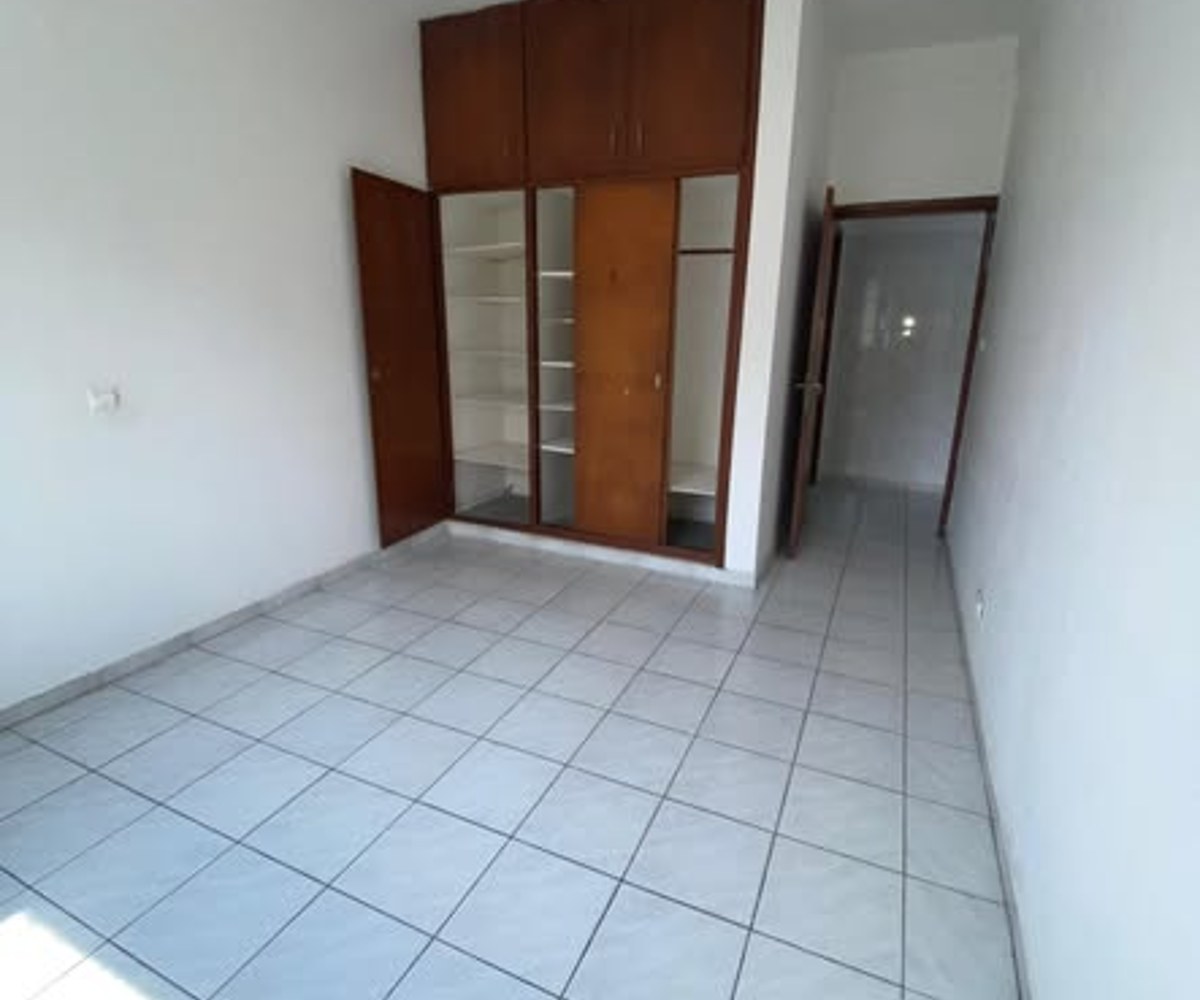 Appartement 3 chambres à louer - Bonapriso, Douala