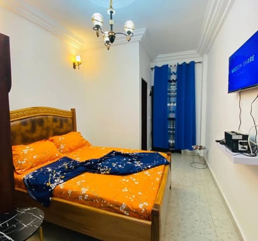 Chambre meublée - Douala Ndogbong