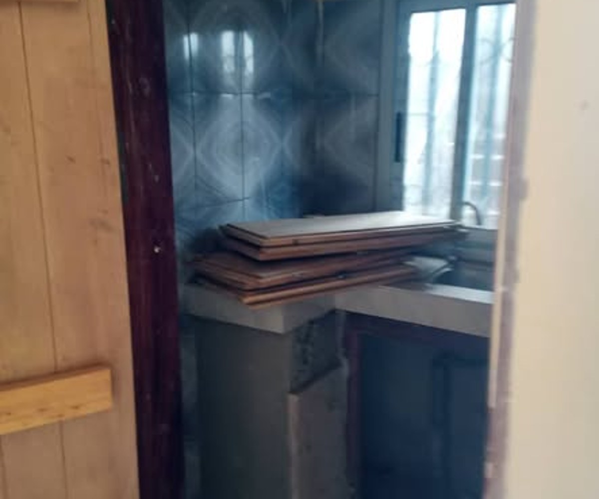 Grand studio moderne à louer - Nkoabang