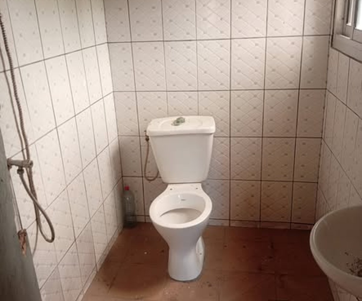 Studio moderne à louer - Ndogbong, Douala