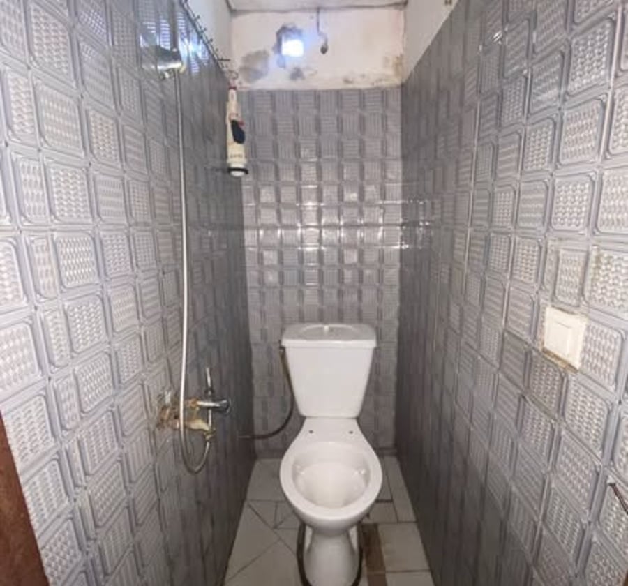 Studio moderne à louer - PK12, Douala