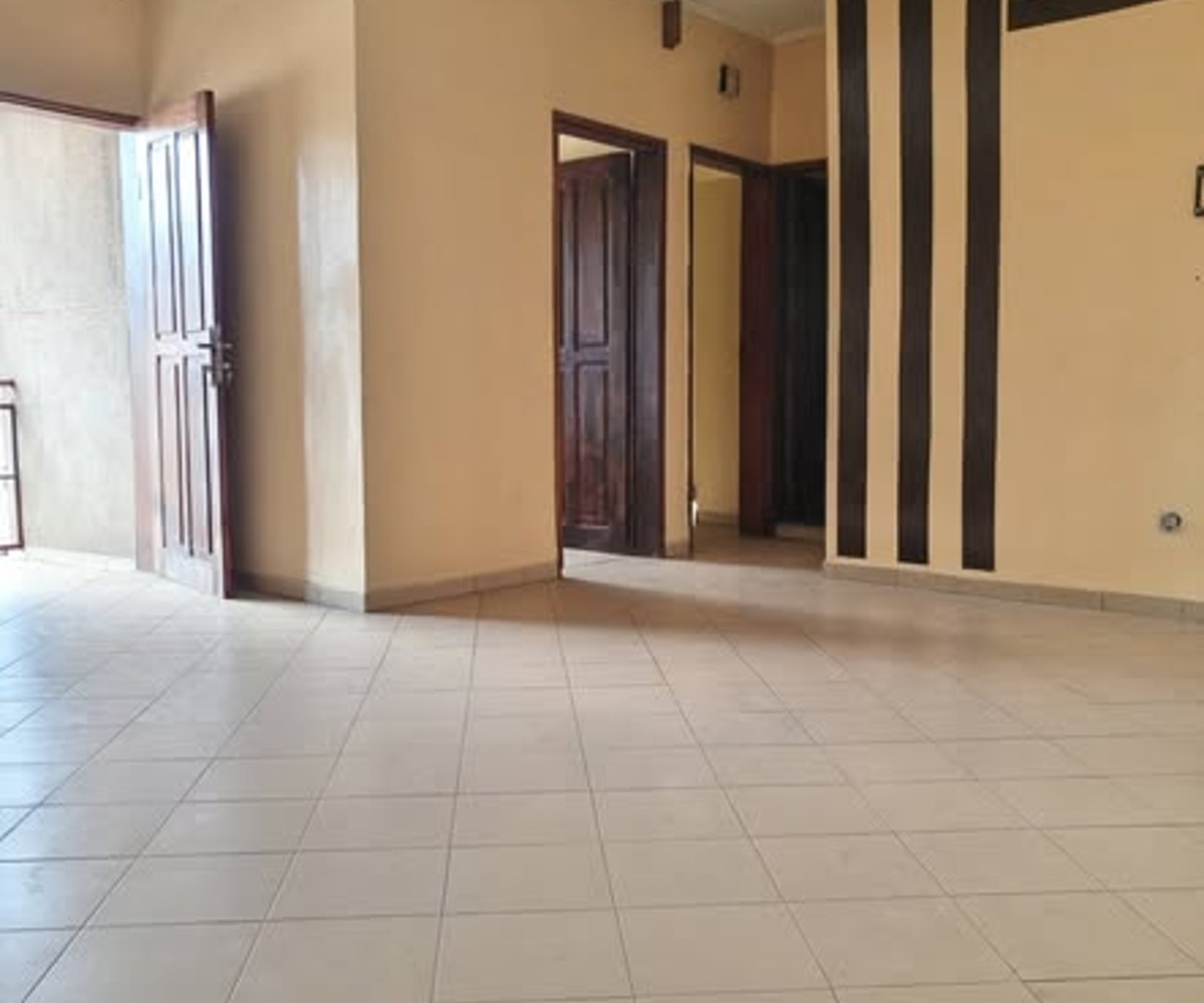 Appartement à louer - Omnisport, Yaoundé