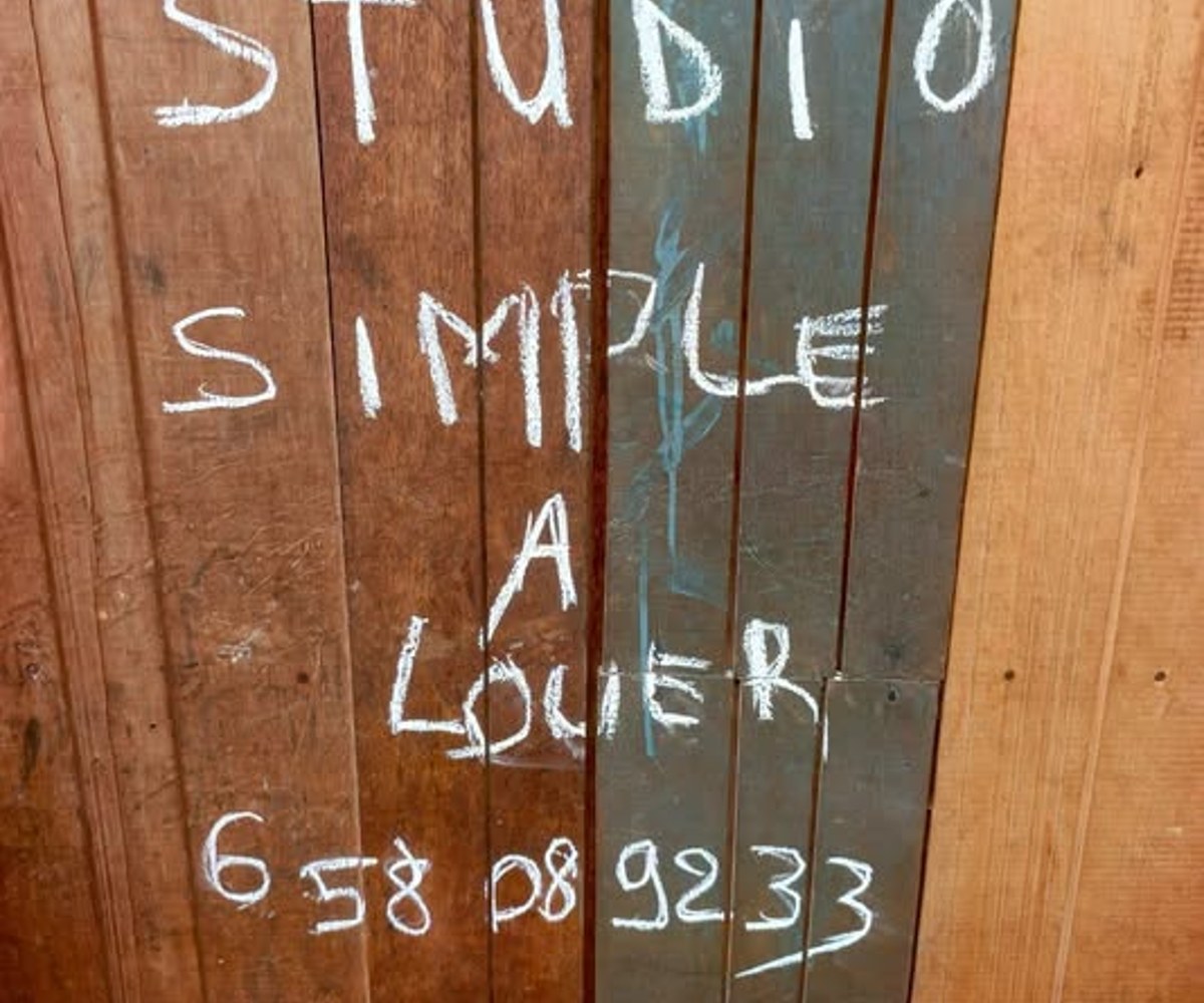 Studio à louer à Nkomo - Spacieux