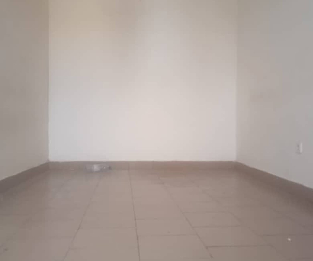 Grand studio moderne à louer - PK 8, Douala