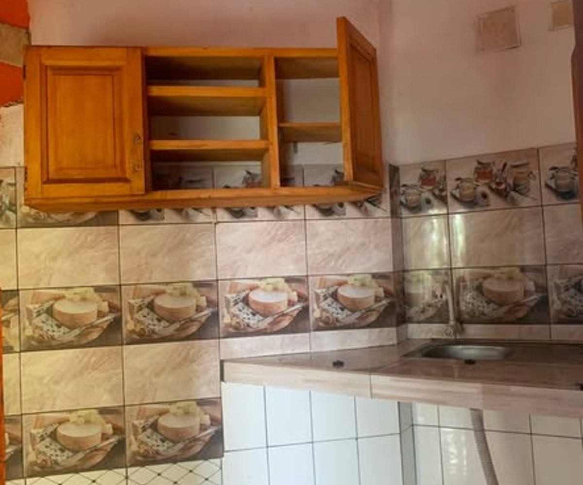 Studio moderne très vaste et sécurisé à Ndogpassi