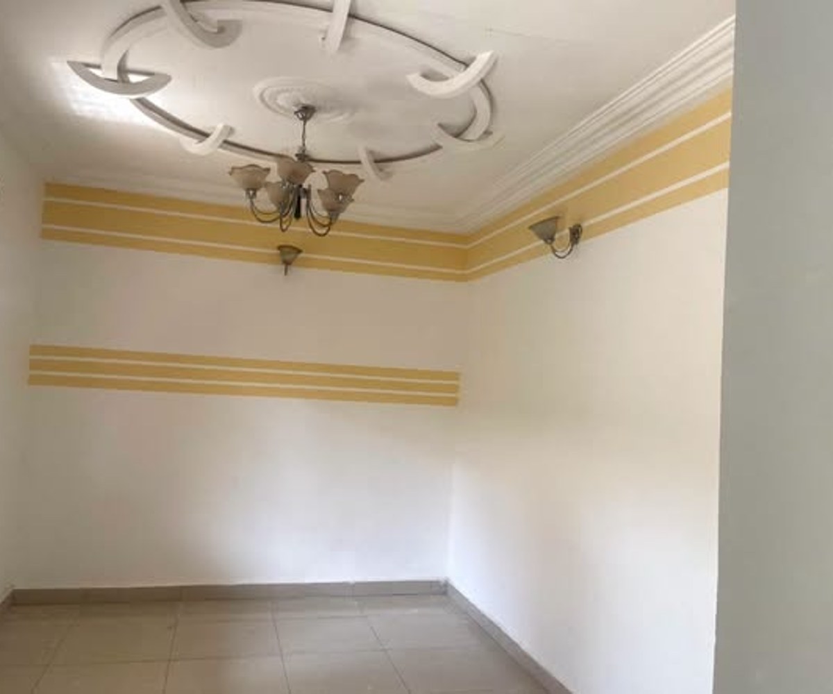 Studio moderne à louer à Mimboman Maetur