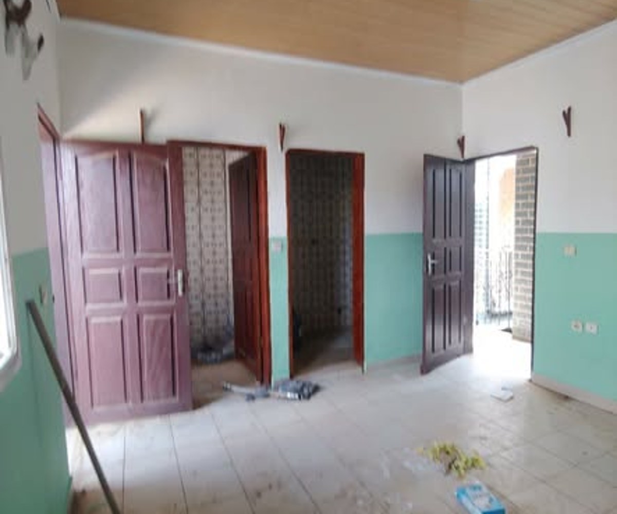 Chambre haut standing à Logbessou IUC