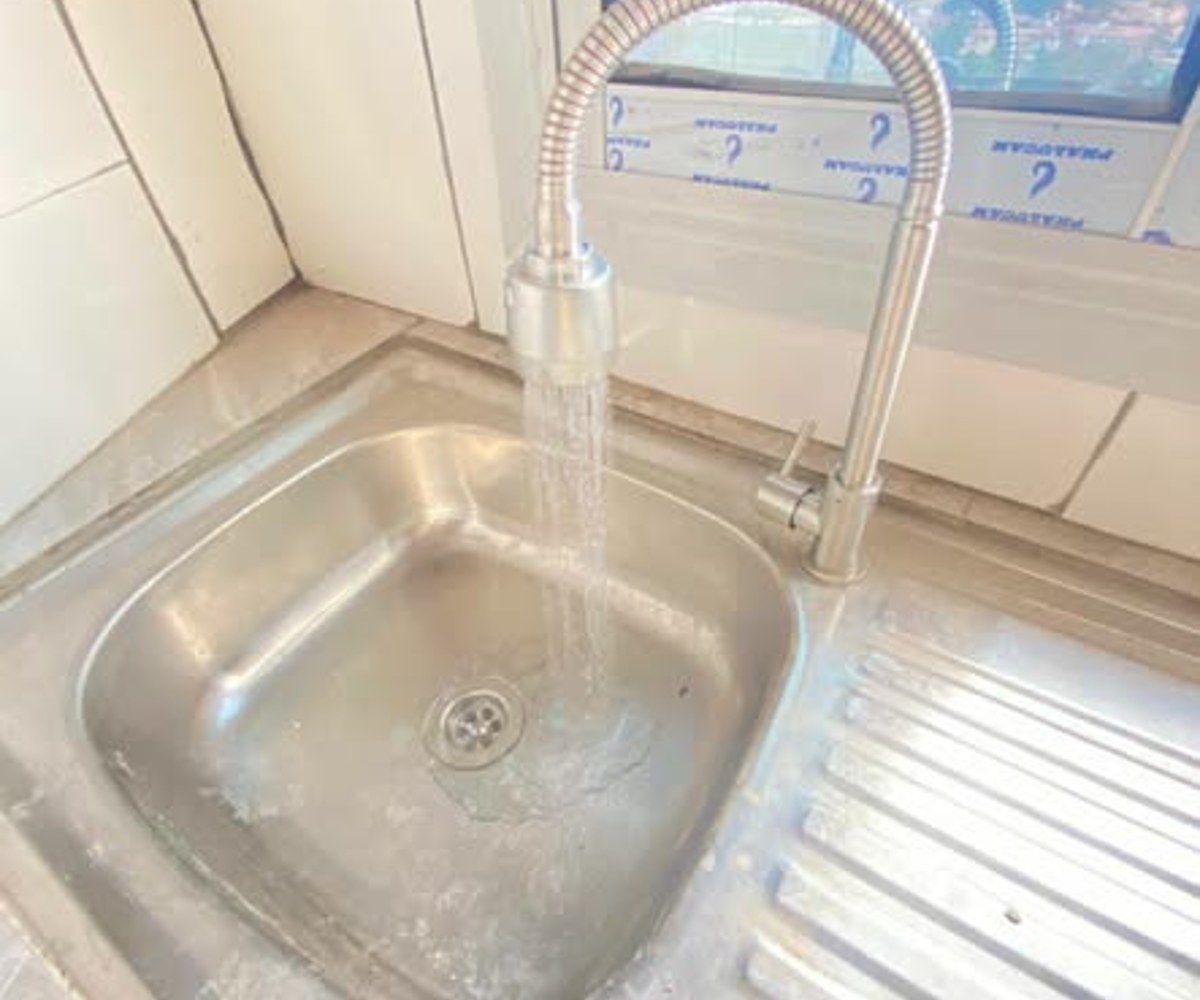 Chambre moderne à louer au carrefour MEEC