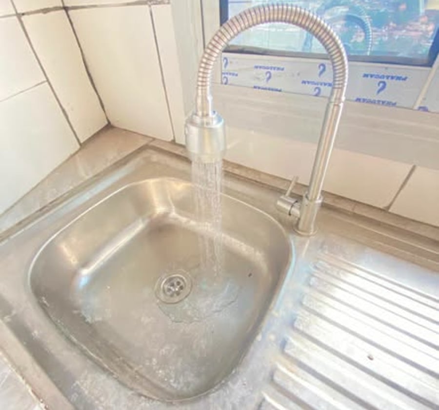 Chambre moderne à louer au carrefour MEEC