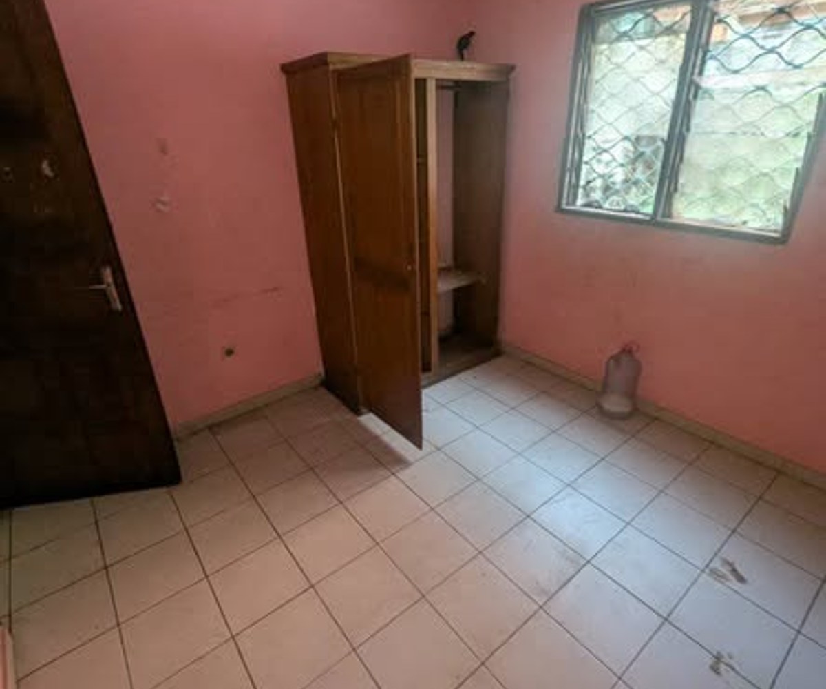 Appartement à la Cité des Palmiers, Douala