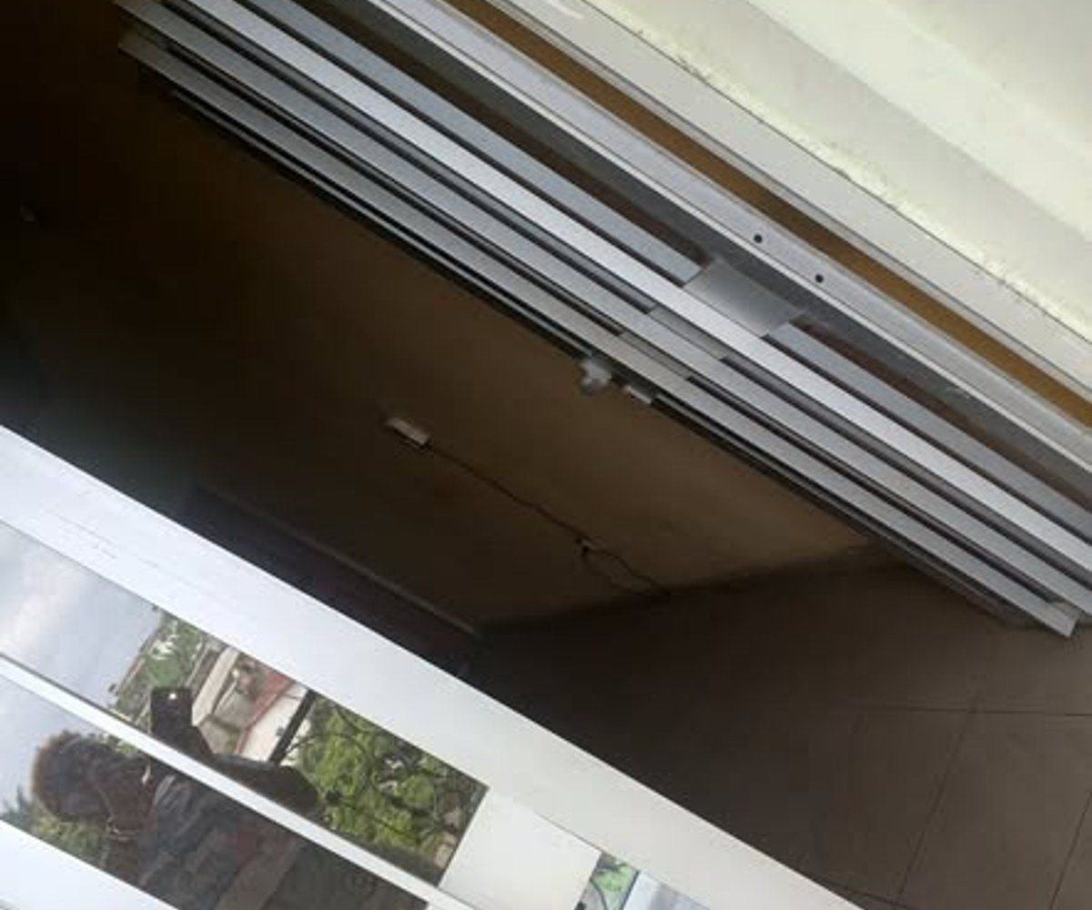 Très vaste appartement moderne à Village, Douala