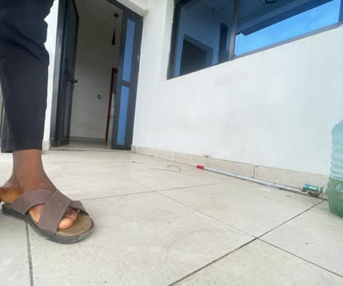 Studio haute standing à louer - Bonaberi, Douala