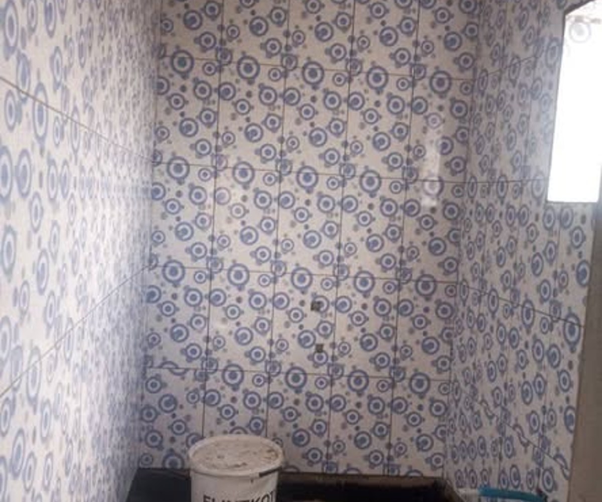 Chambre moderne à Bépanda Safari - 60 000 XAF/mois