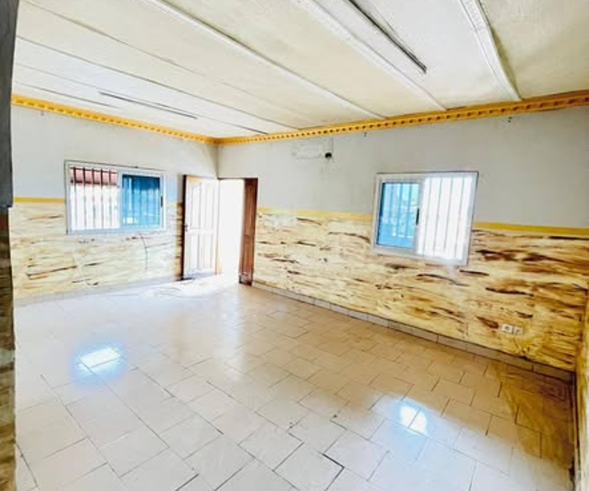 Appartement moderne à Biyem Assi