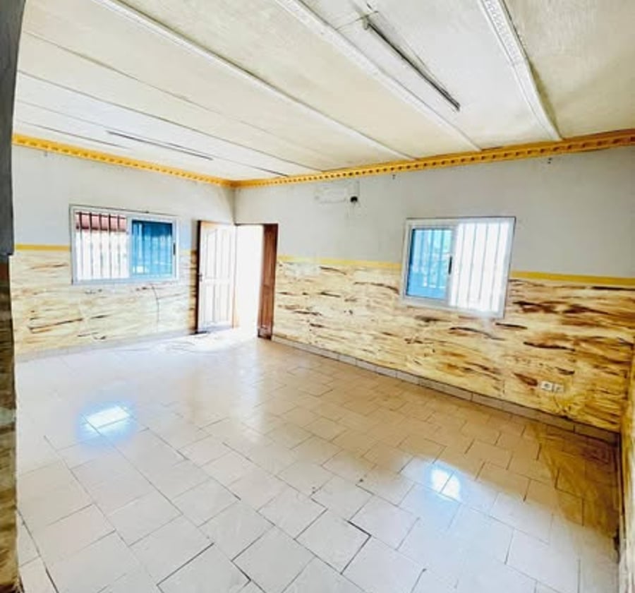 Appartement moderne à Biyem Assi