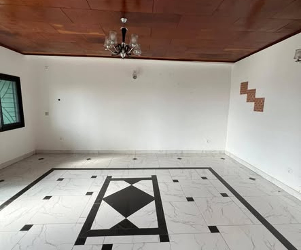 Appartement individuel à Nkolfoulou