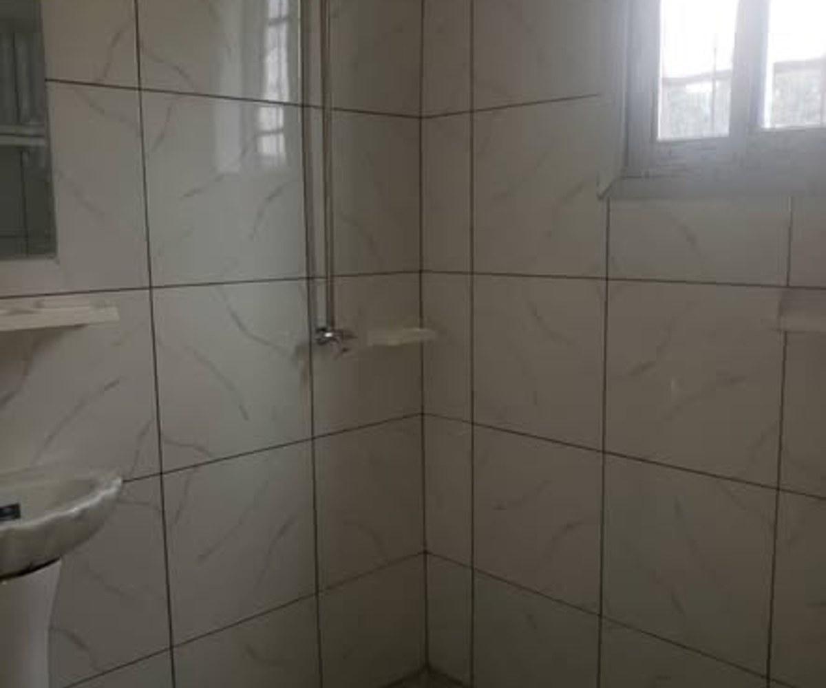 Grand studio à louer - Tropicana Yaoundé