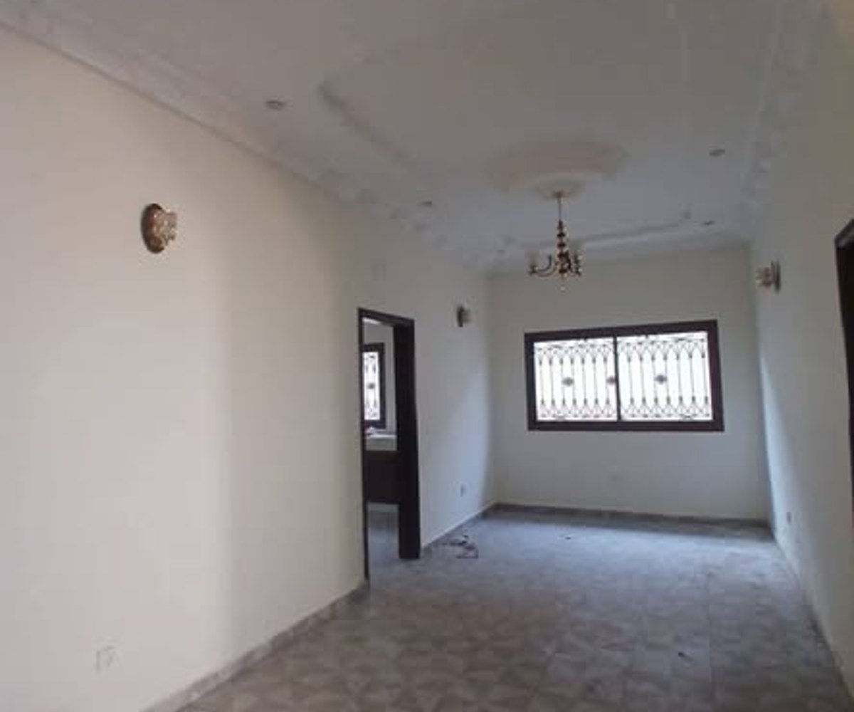 Villa à louer à Nkolnda