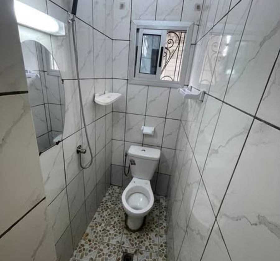 Chambre moderne à louer - Logbessou, Christna