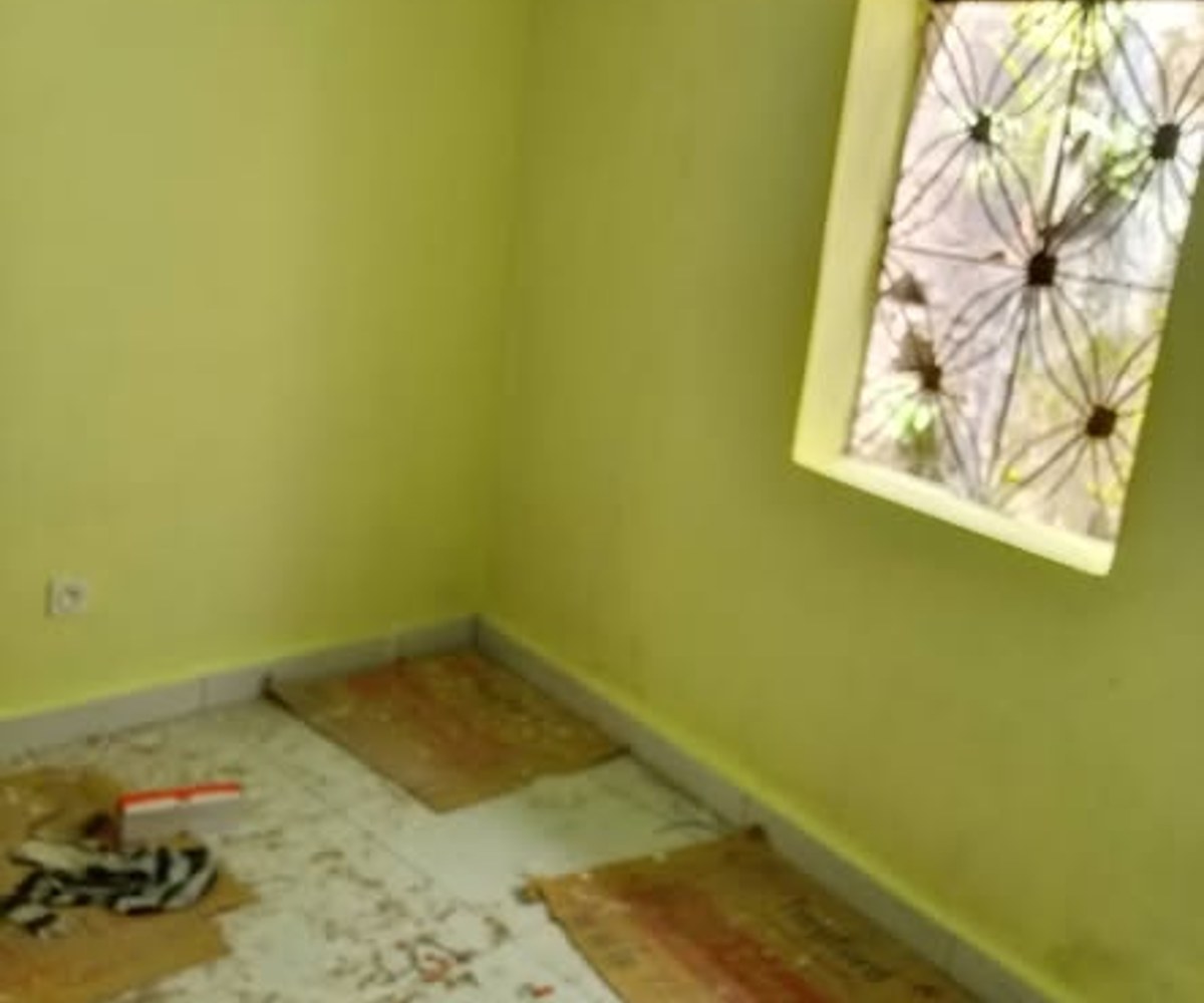 Studio moderne à louer – PK8, Carrefour TALLA