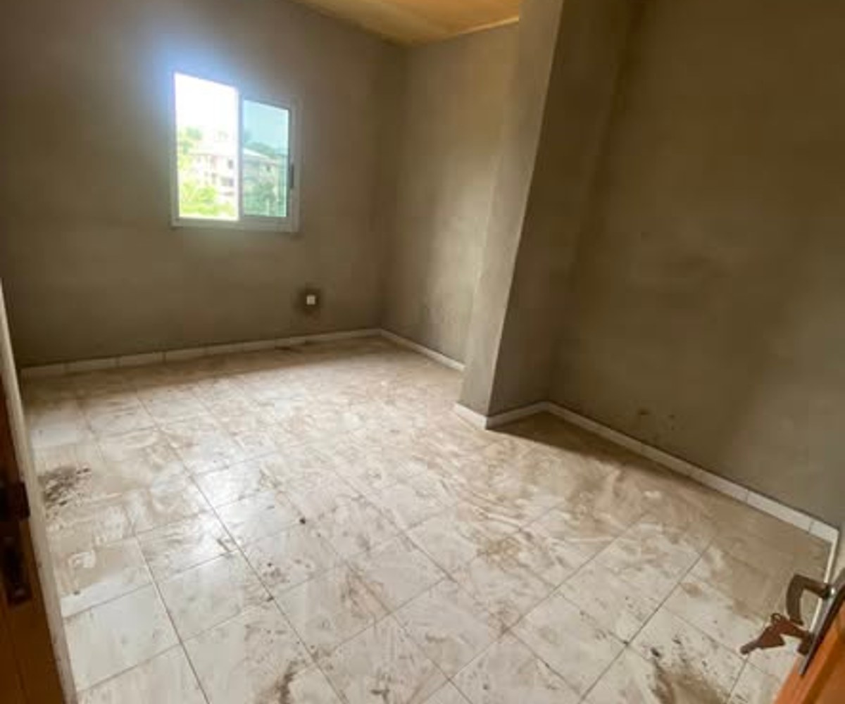 Appartement moderne à louer à PK 14