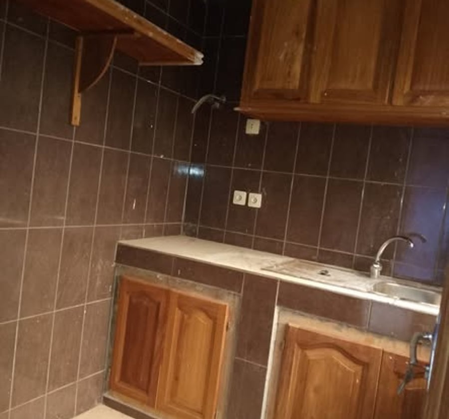 Appartement VVIP à Soa - 2 chambres, 2 douches